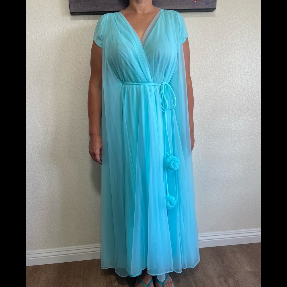 Claire Sandra by Lucie Ann Blue Peignoir Gown/Robe